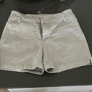 d. jeans Women's Beige Shorts